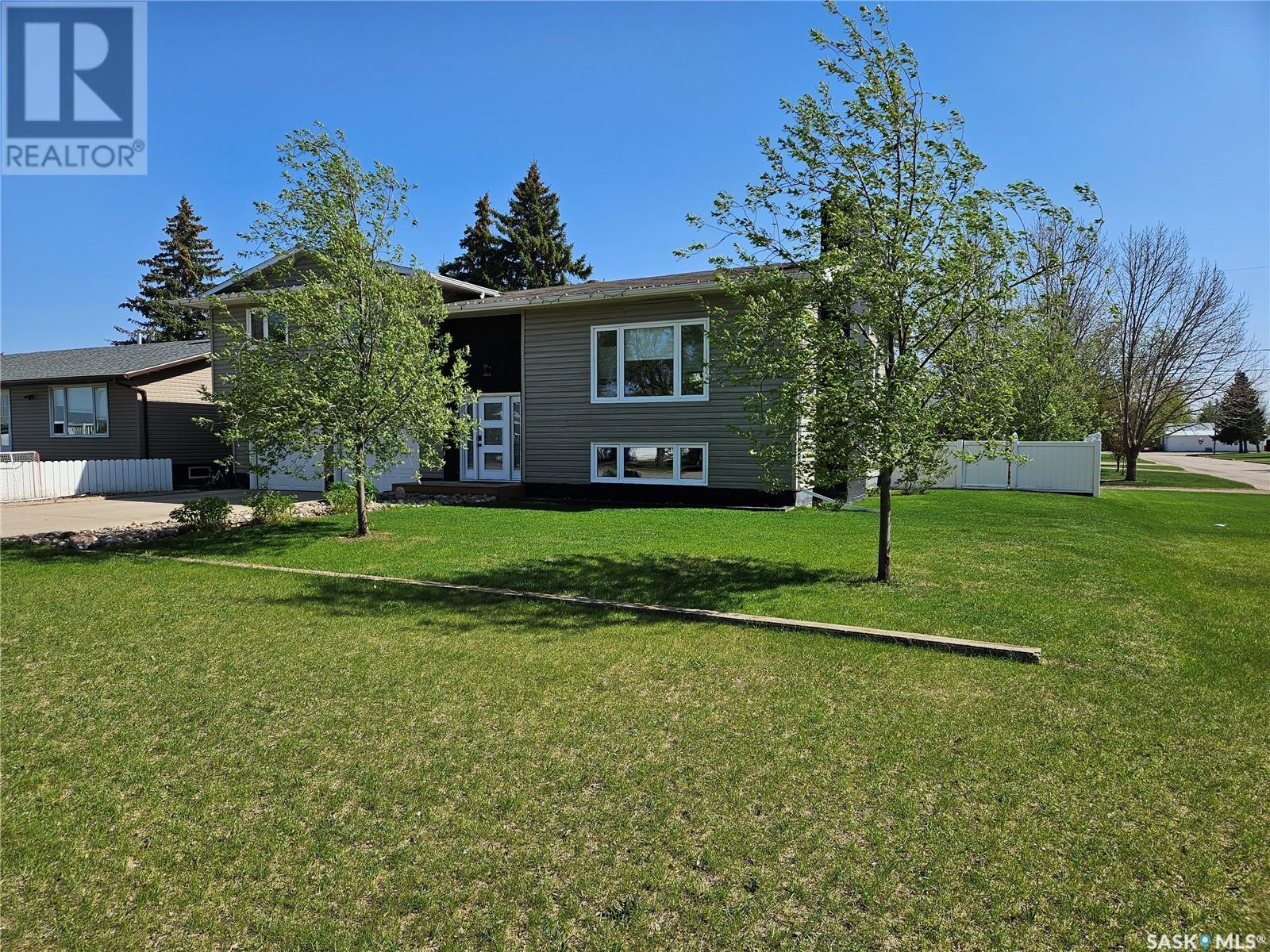 5 Souris Avenue, Redvers, Saskatchewan  S0C 2H0 - Photo 4 - SK006049