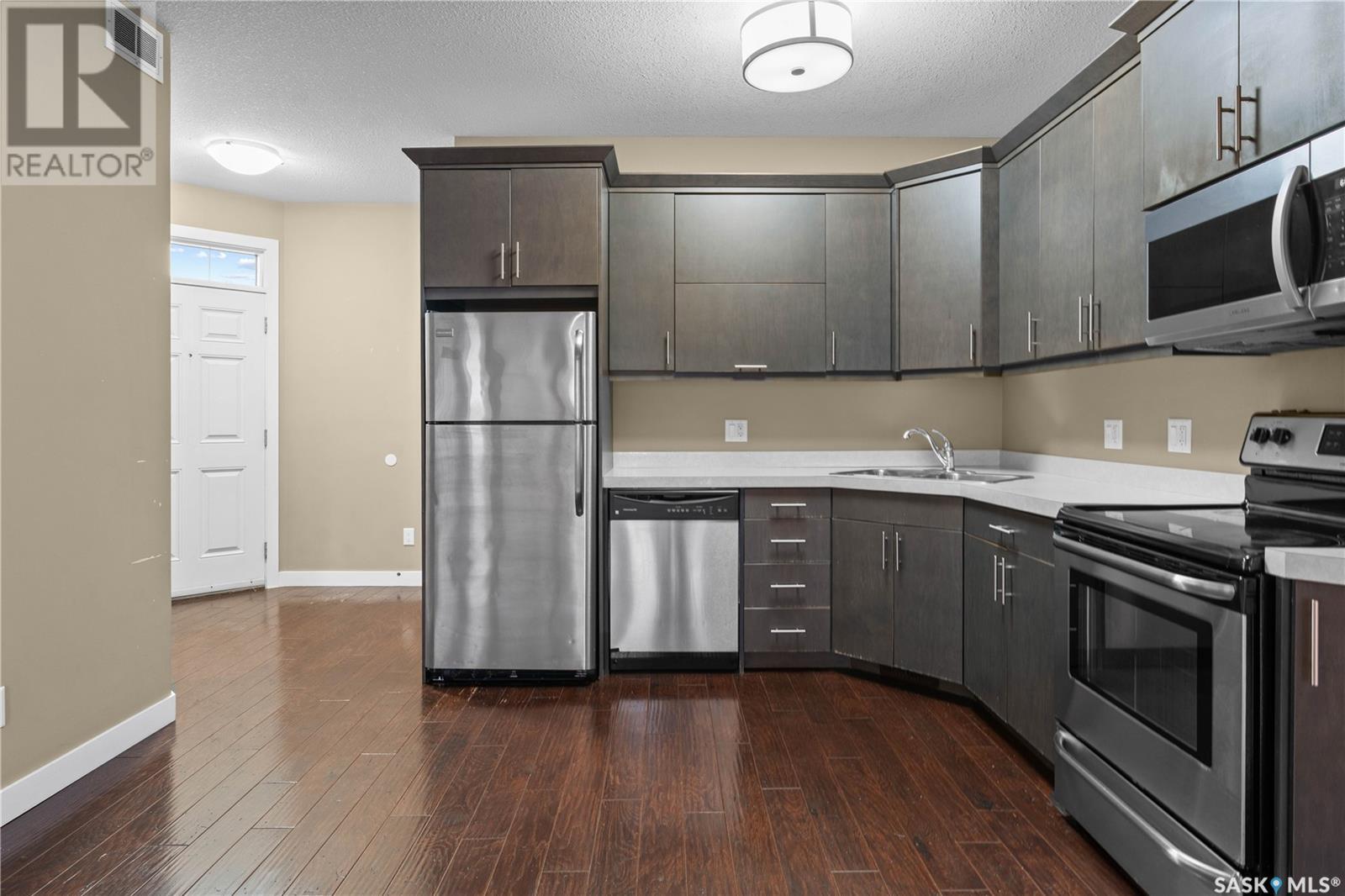 4205 E Green Apple Drive, Regina, Saskatchewan  S4V 1S1 - Photo 6 - SK006024