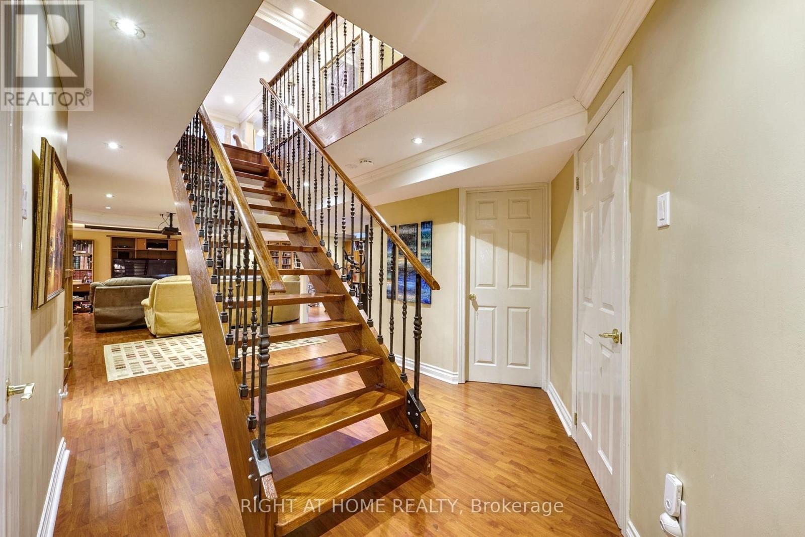 18 Chip Court, Richmond Hill, Ontario  L4C 9G3 - Photo 32 - N12152252