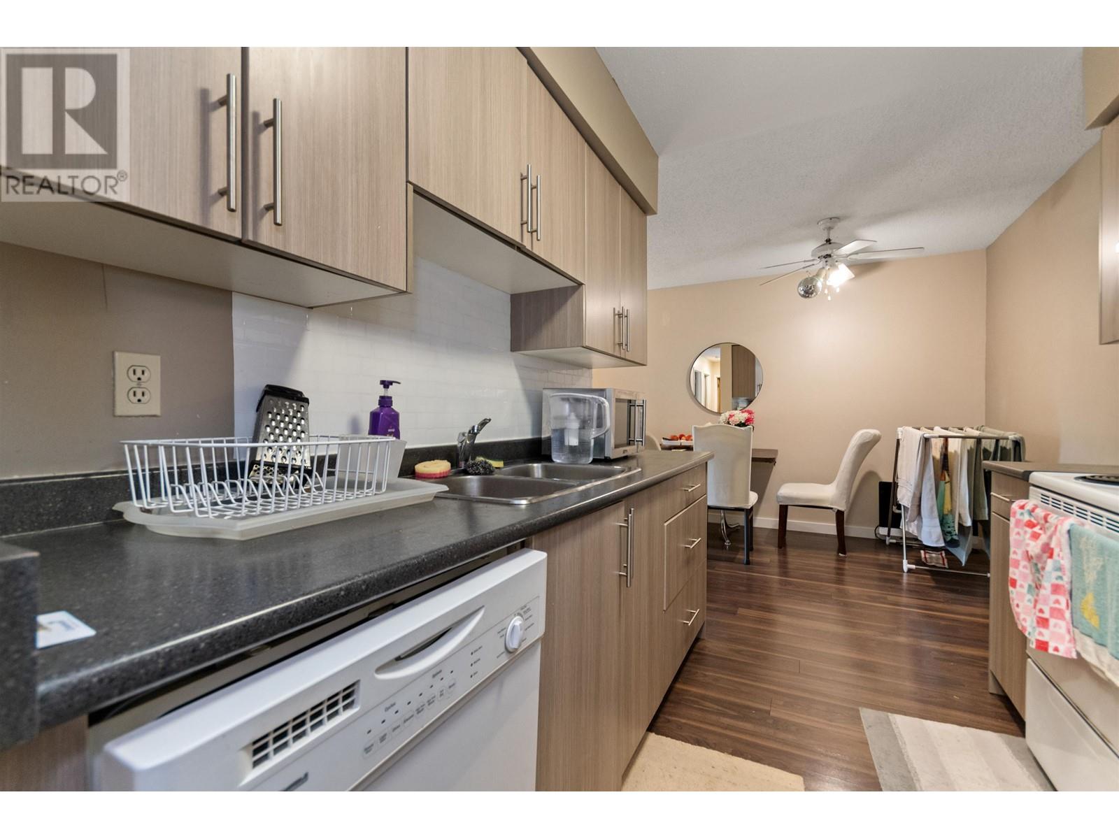 119 4363 Halifax Street, Burnaby, British Columbia  V5C 5Z3 - Photo 8 - R3001379