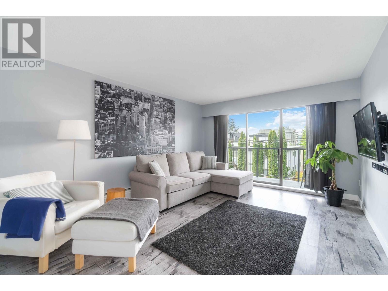 108 155 E 5th Street, North Vancouver, British Columbia  V7L 1L3 - Photo 2 - R3002507