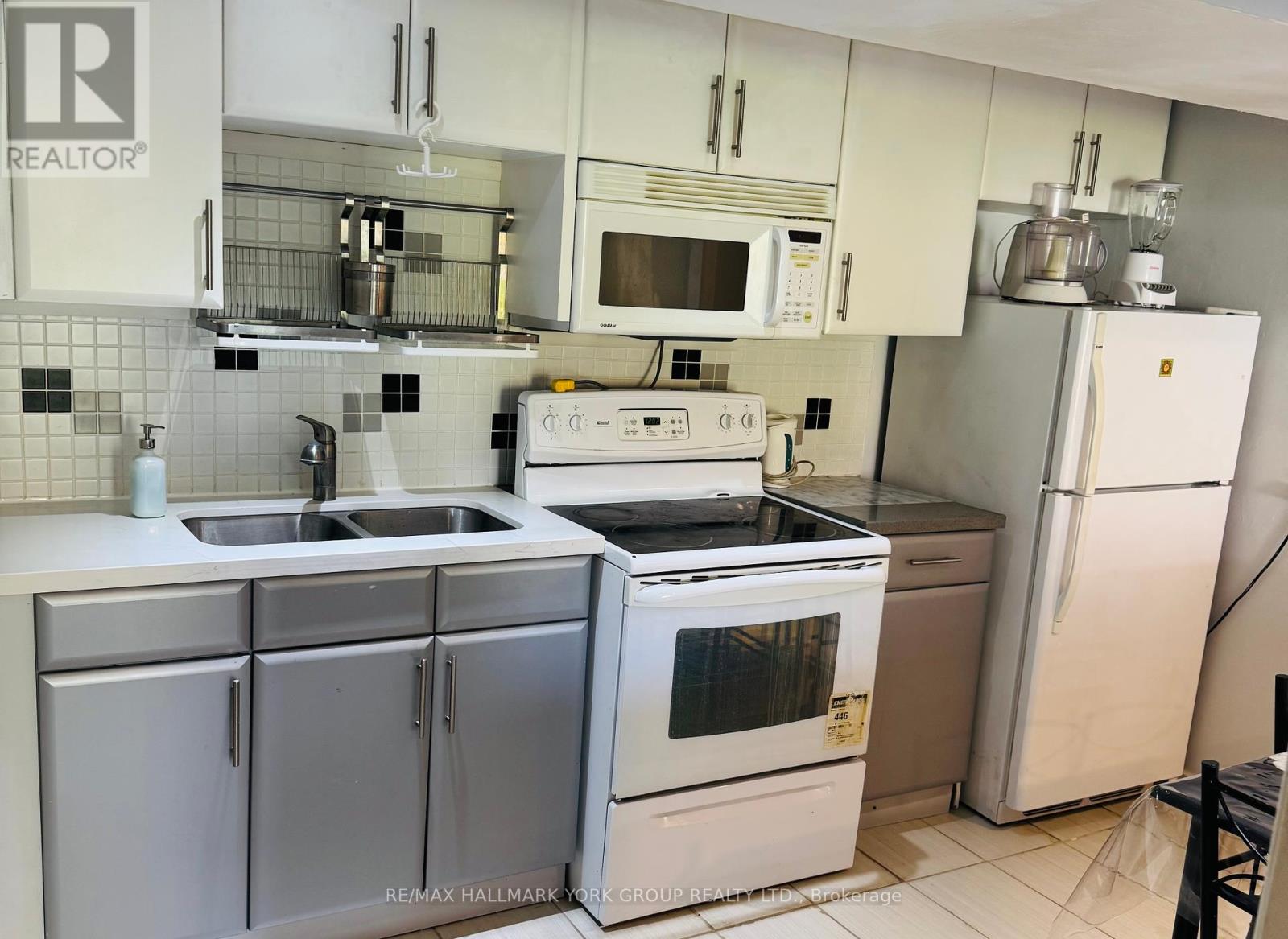Lower - 9 Micmac Crescent, Toronto, Ontario  M2H 2K1 - Photo 11 - C12151106