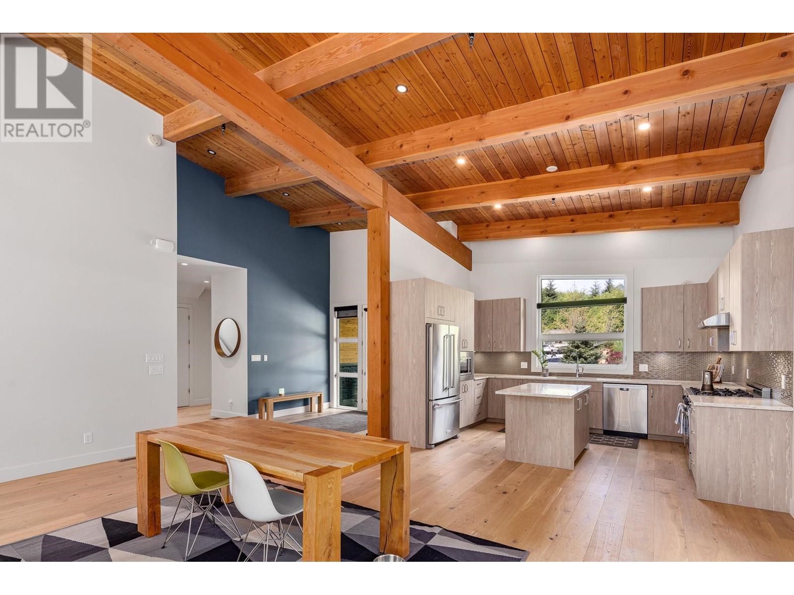 Property at 3308 MAMQUAM ROAD image 1