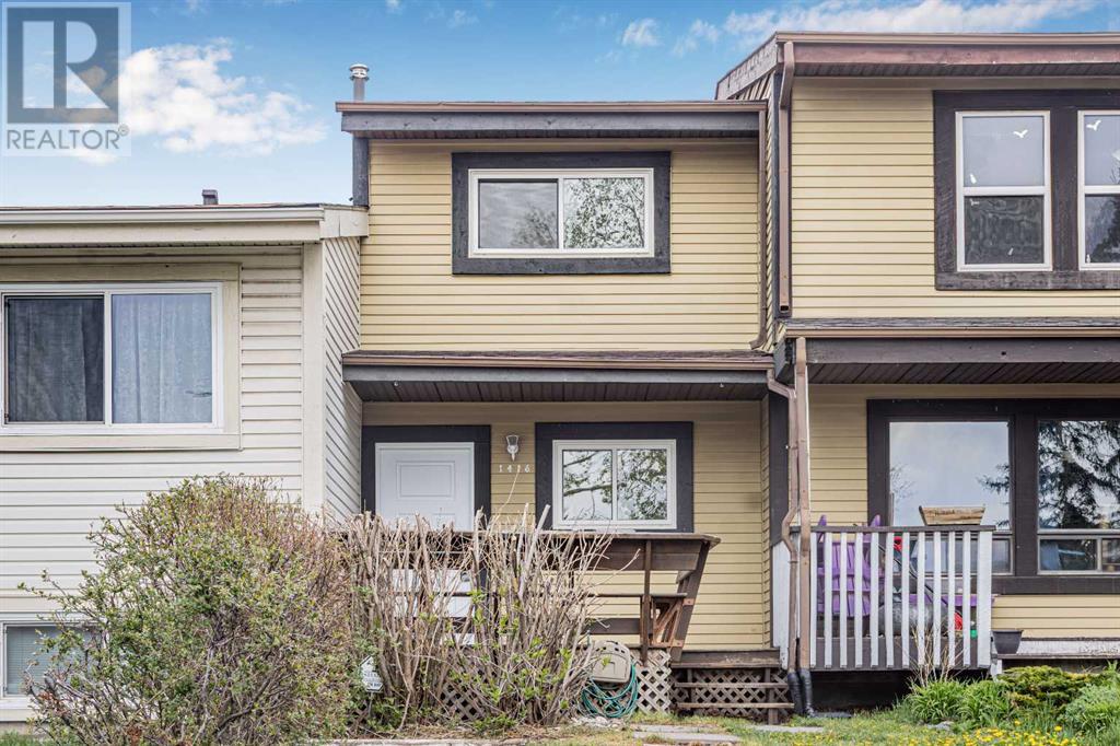 Property at 1416 Ranchlands Way NW image 1