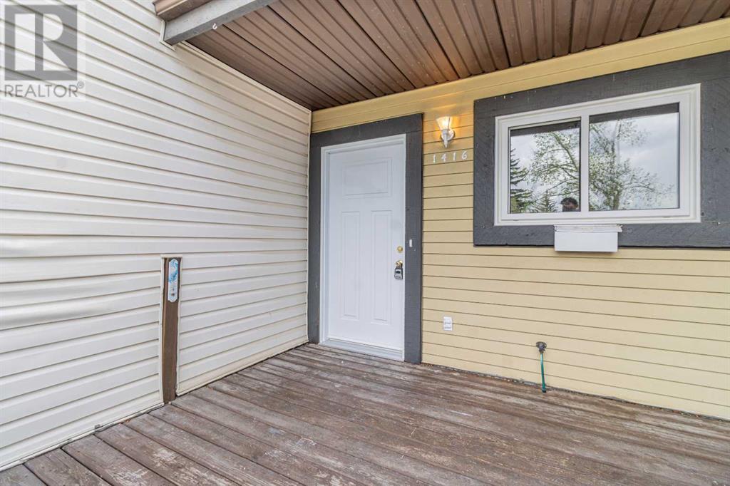 Property at 1416 Ranchlands Way NW image 3