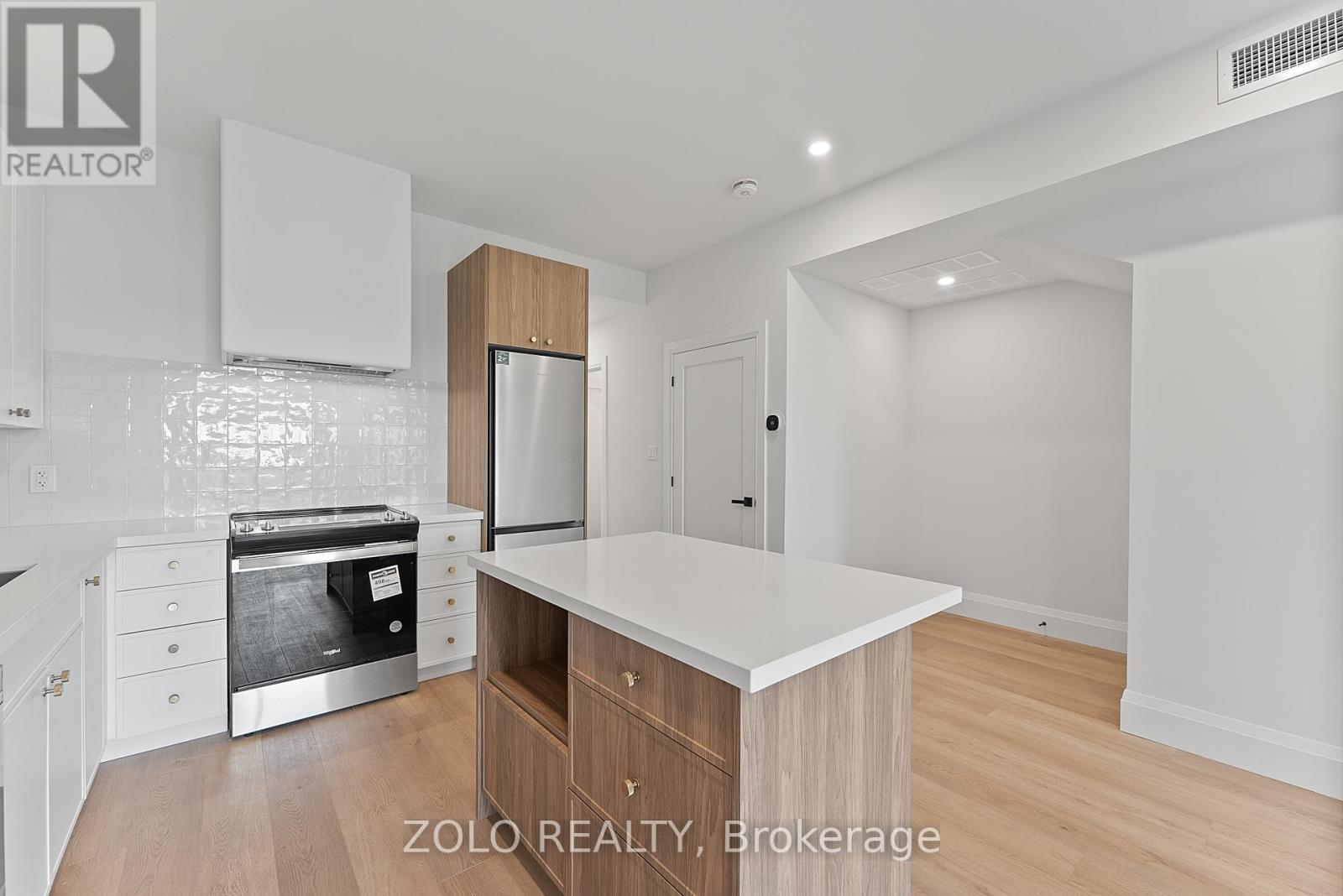 Main - 1556 Davenport Road, Toronto, Ontario  M6H 2J1 - Photo 13 - W12152113