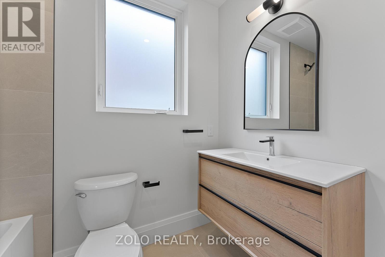 Main - 1556 Davenport Road, Toronto, Ontario  M6H 2J1 - Photo 29 - W12152113