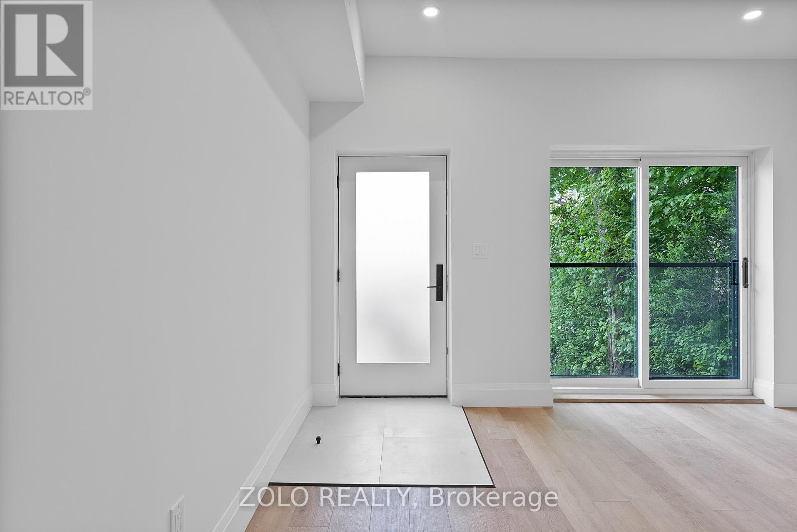 Main - 1556 Davenport Road, Toronto, Ontario  M6H 2J1 - Photo 7 - W12152113