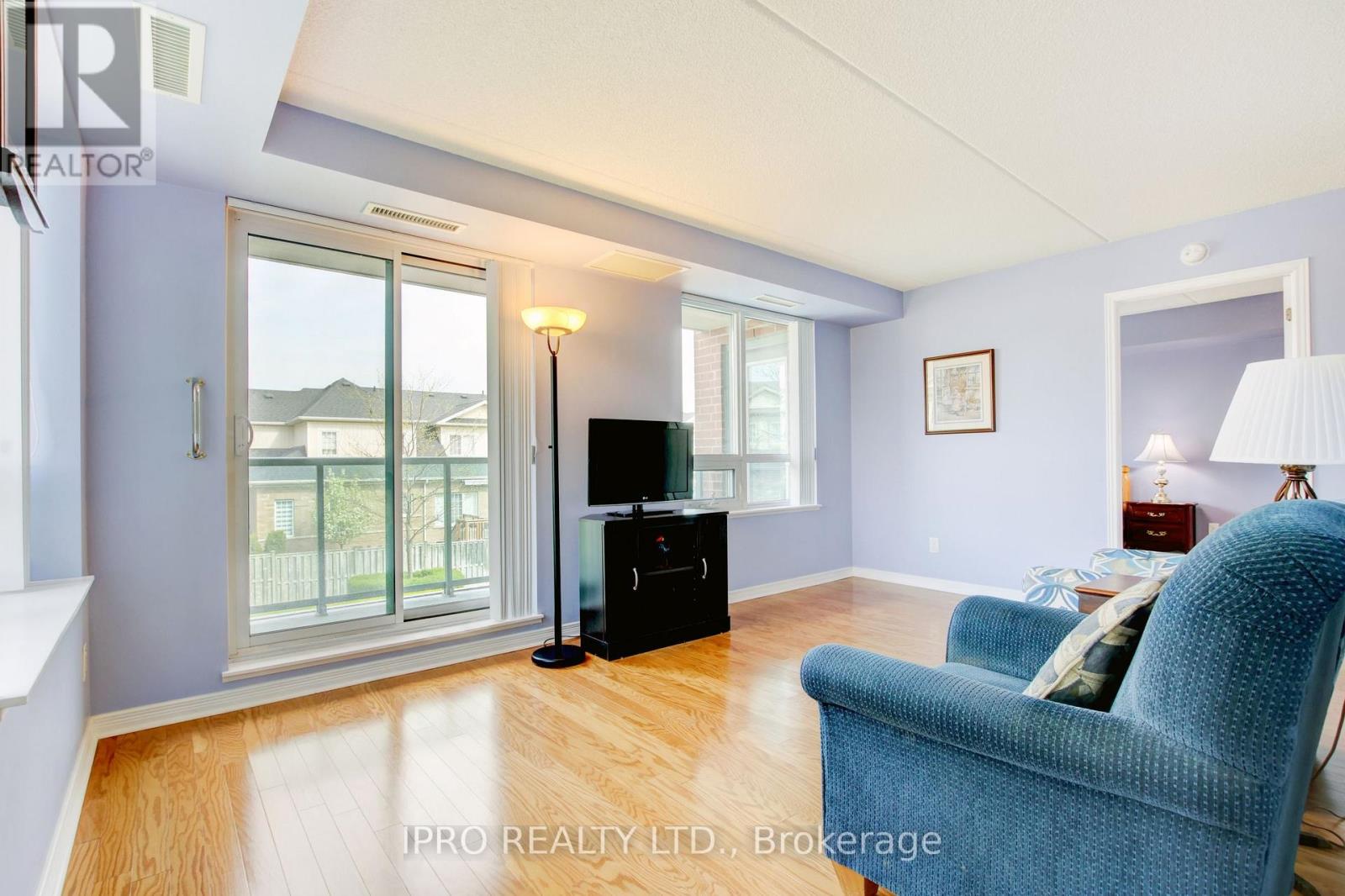 215 - 60 Via Rosedale, Brampton, Ontario  L6R 3X6 - Photo 14 - W12152229