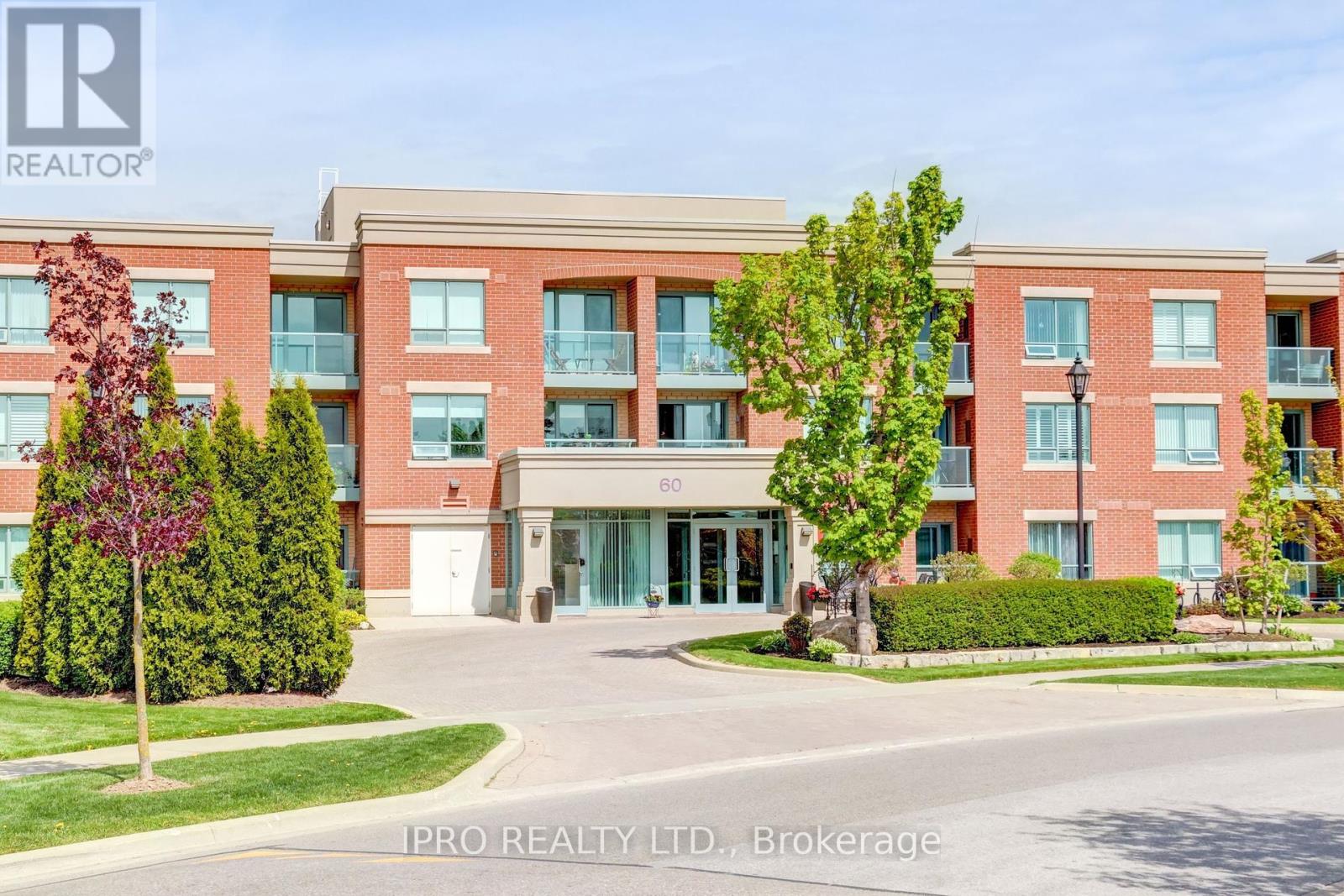 Property at 215 - 60 VIA ROSEDALE image 2