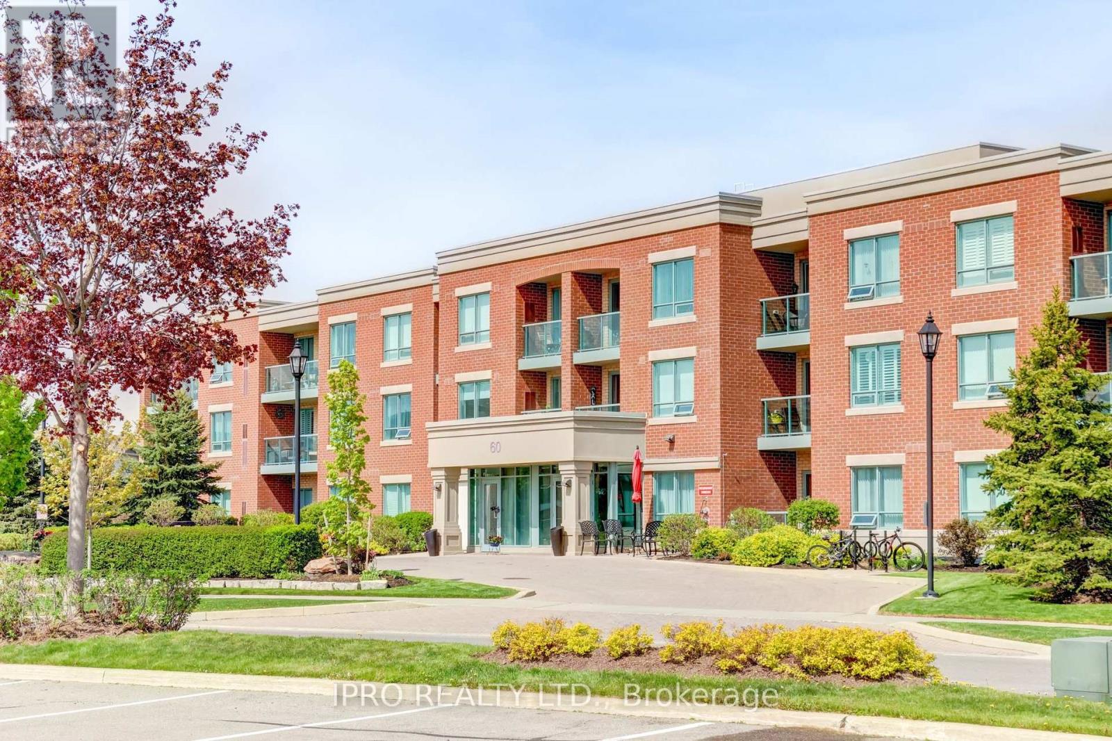 Property at 215 - 60 VIA ROSEDALE image 3