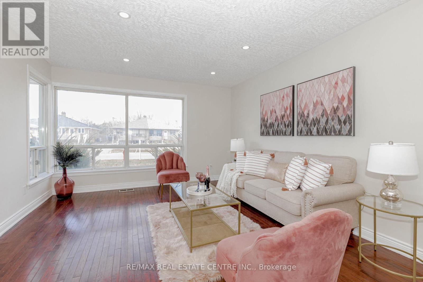15 Benton Street, Brampton, Ontario  L6W 3B8 - Photo 13 - W12152259