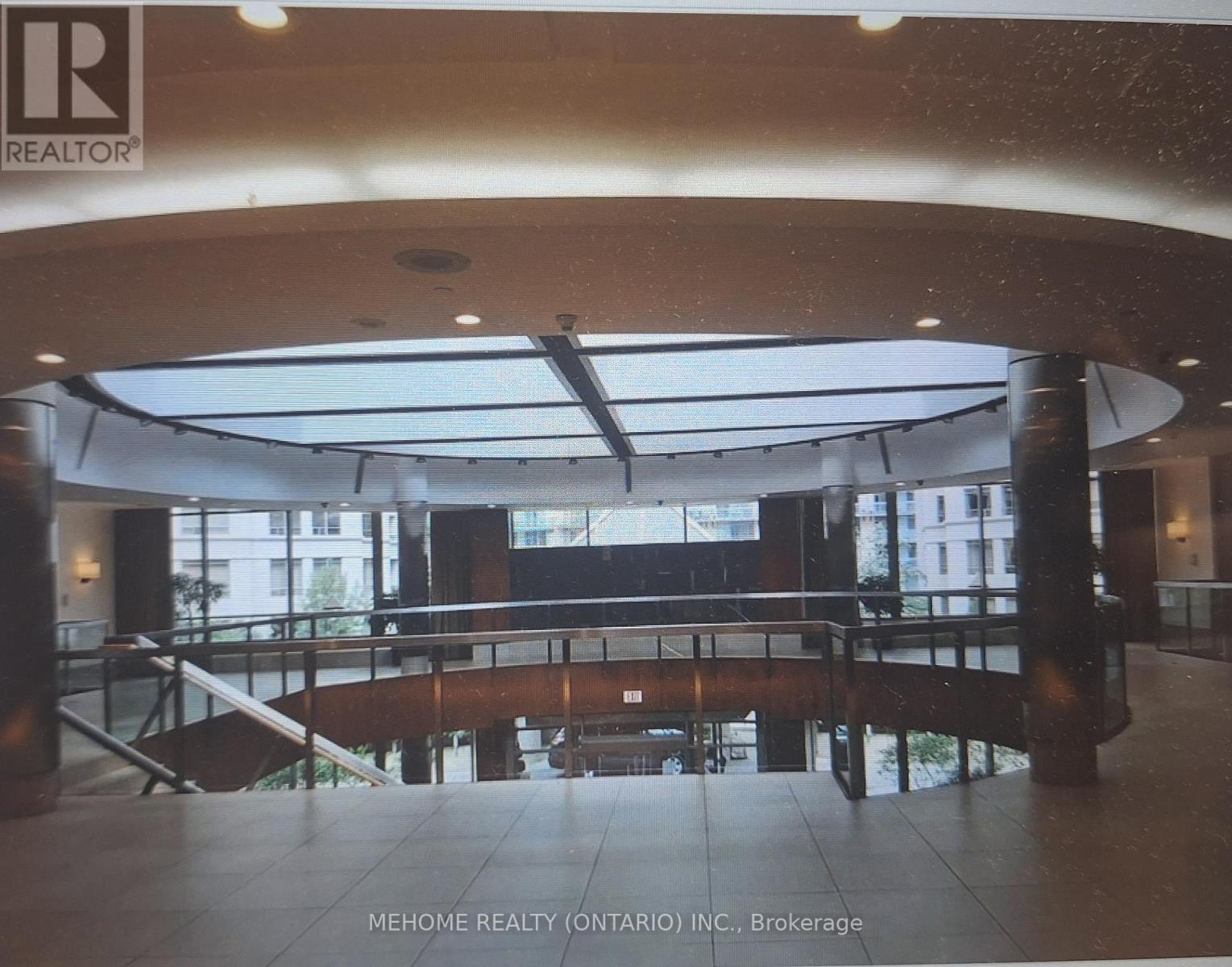 2009 - 3880 DUKE OF YORK BOULEVARD, Mississauga, Ontario