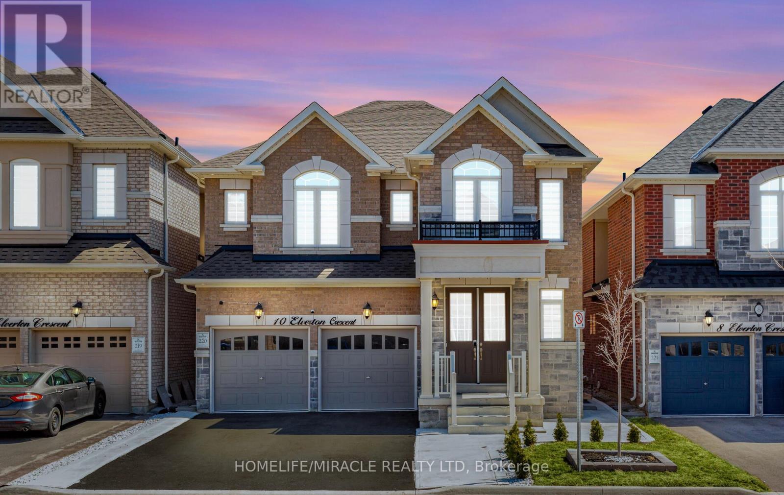 10 Elverton Crescent, Brampton (Northwest Brampton), Ontario  L7A 4Z4 - Photo 1 - W12152270