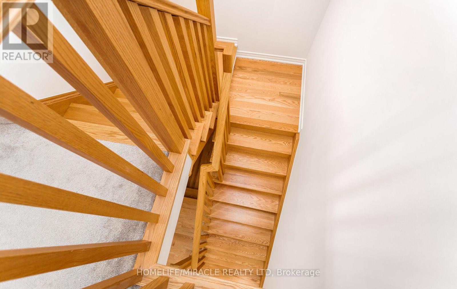 10 Elverton Crescent, Brampton (Northwest Brampton), Ontario  L7A 4Z4 - Photo 23 - W12152270