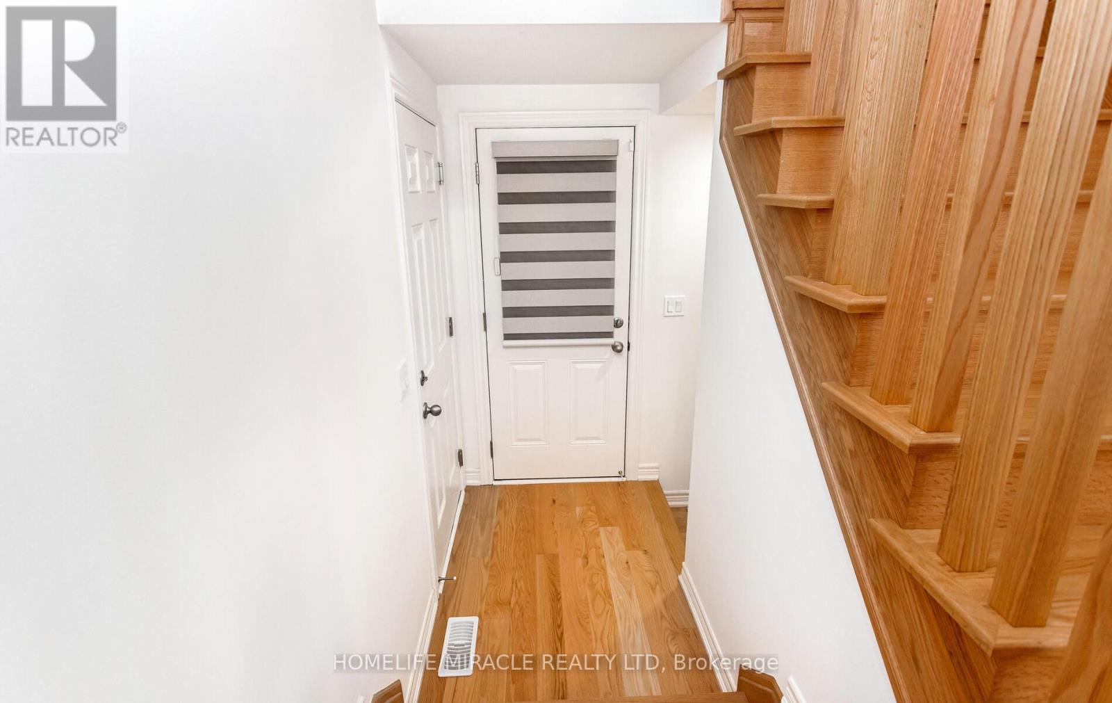 10 Elverton Crescent, Brampton (Northwest Brampton), Ontario  L7A 4Z4 - Photo 42 - W12152270