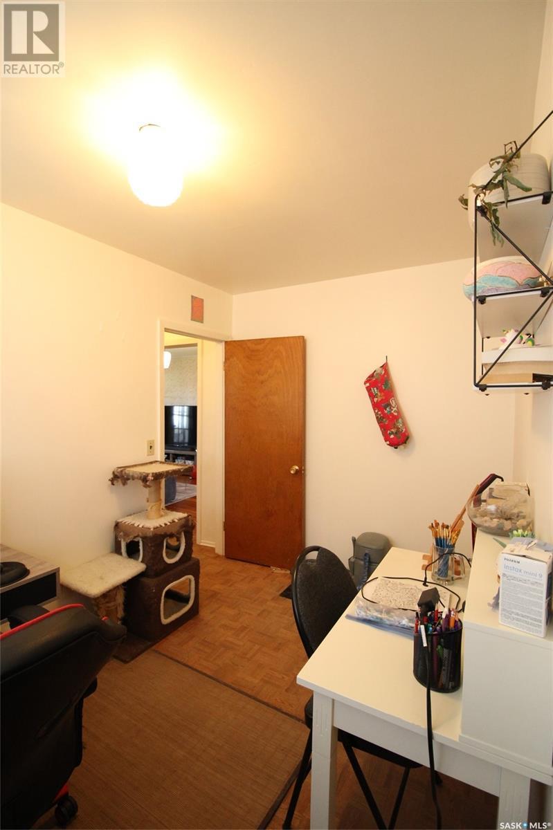 223 1st Avenue W, Frontier, Saskatchewan  S0N 0A2 - Photo 15 - SK005395