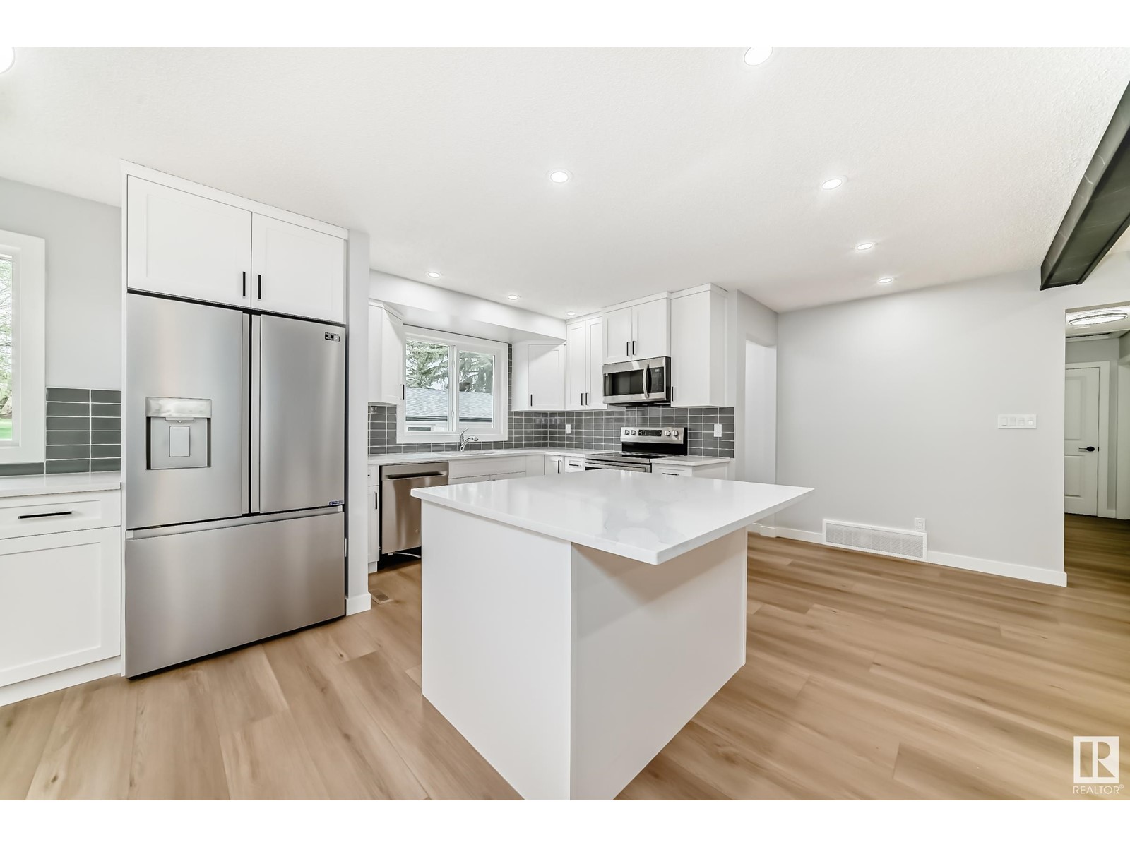 72 Amber Cr, St. Albert, Alberta  T8N 2J1 - Photo 6 - E4436727