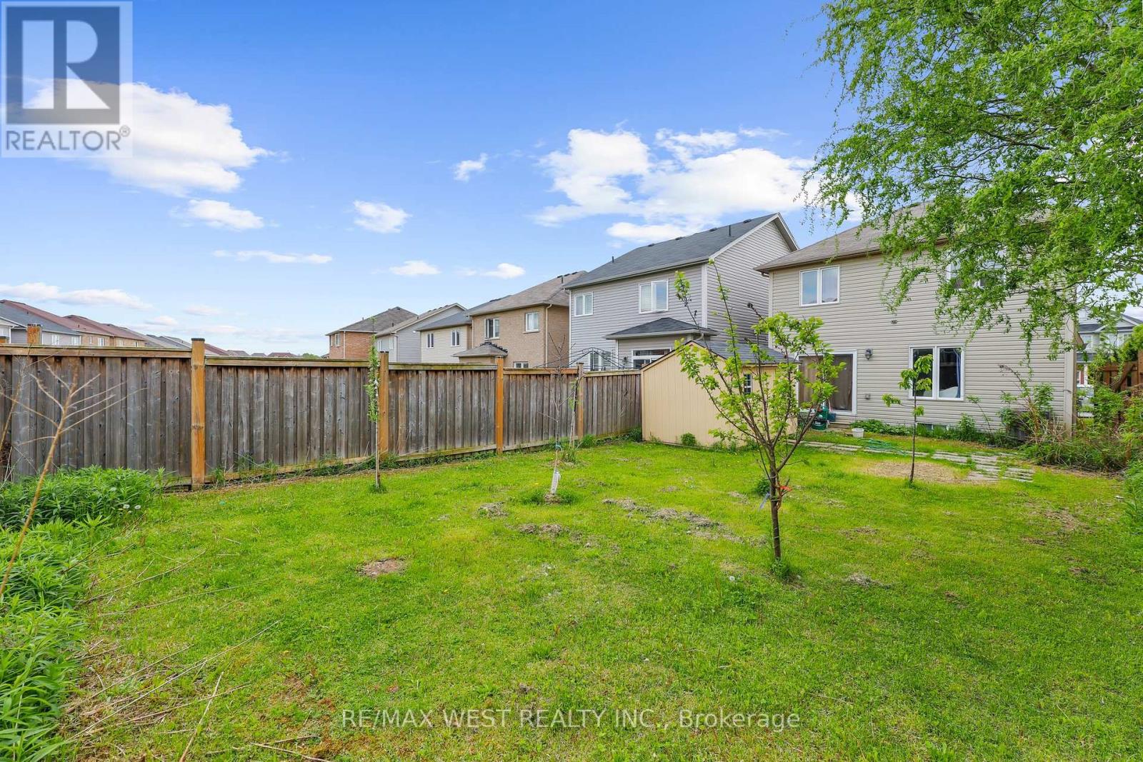 75 Warner Lane, Brantford, Ontario  N3T 0J4 - Photo 5 - X12152182