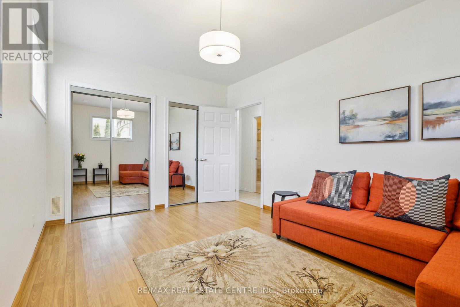 1 Silversmith Court S, Guelph, Ontario  N1G 5C1 - Photo 32 - X12152188