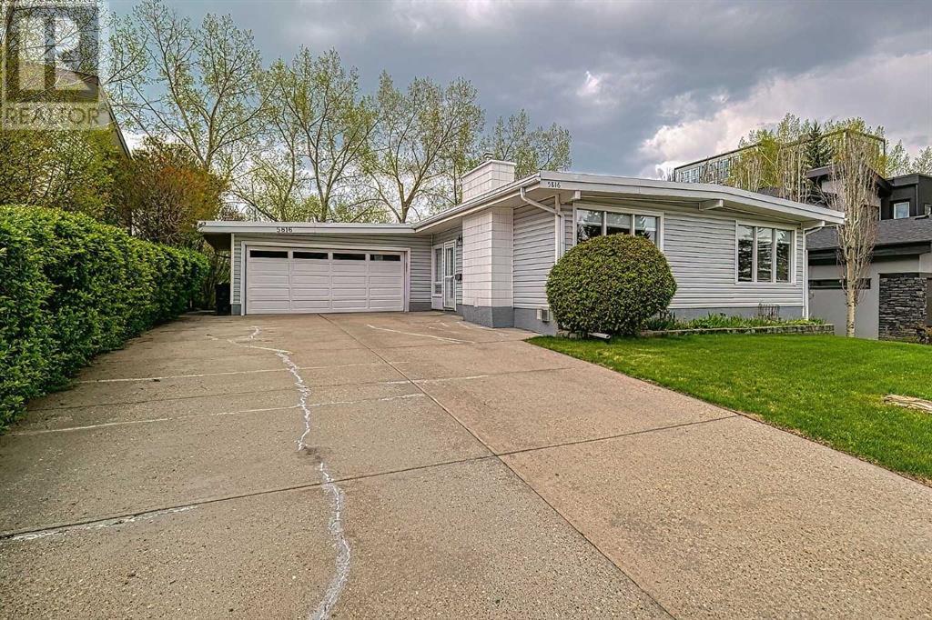 5816 Dalford Road NW, calgary, Alberta