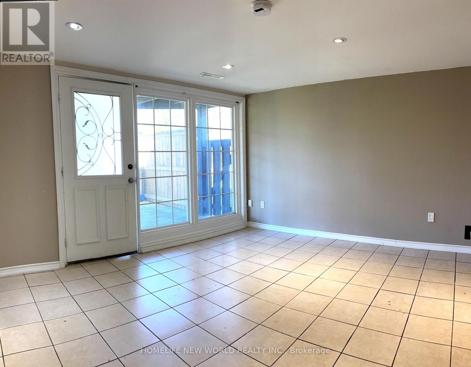 1 Highbrook Drive, Toronto, Ontario  M1P 3L2 - Photo 18 - E12146550