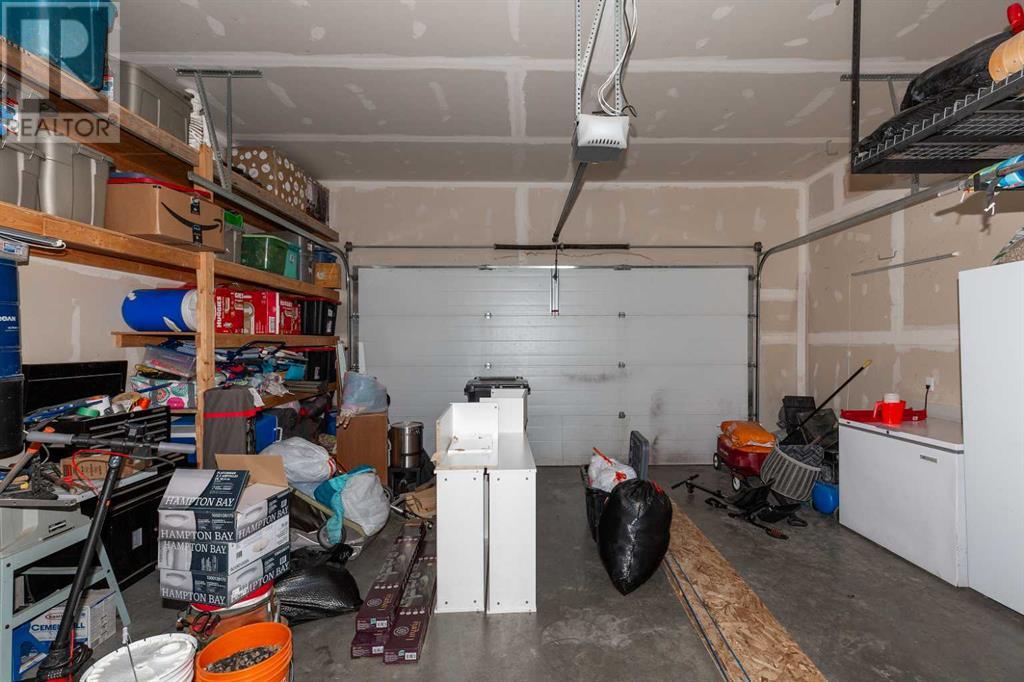 126 5 Street, Stirling, Alberta  T0K 2E0 - Photo 32 - A2218167