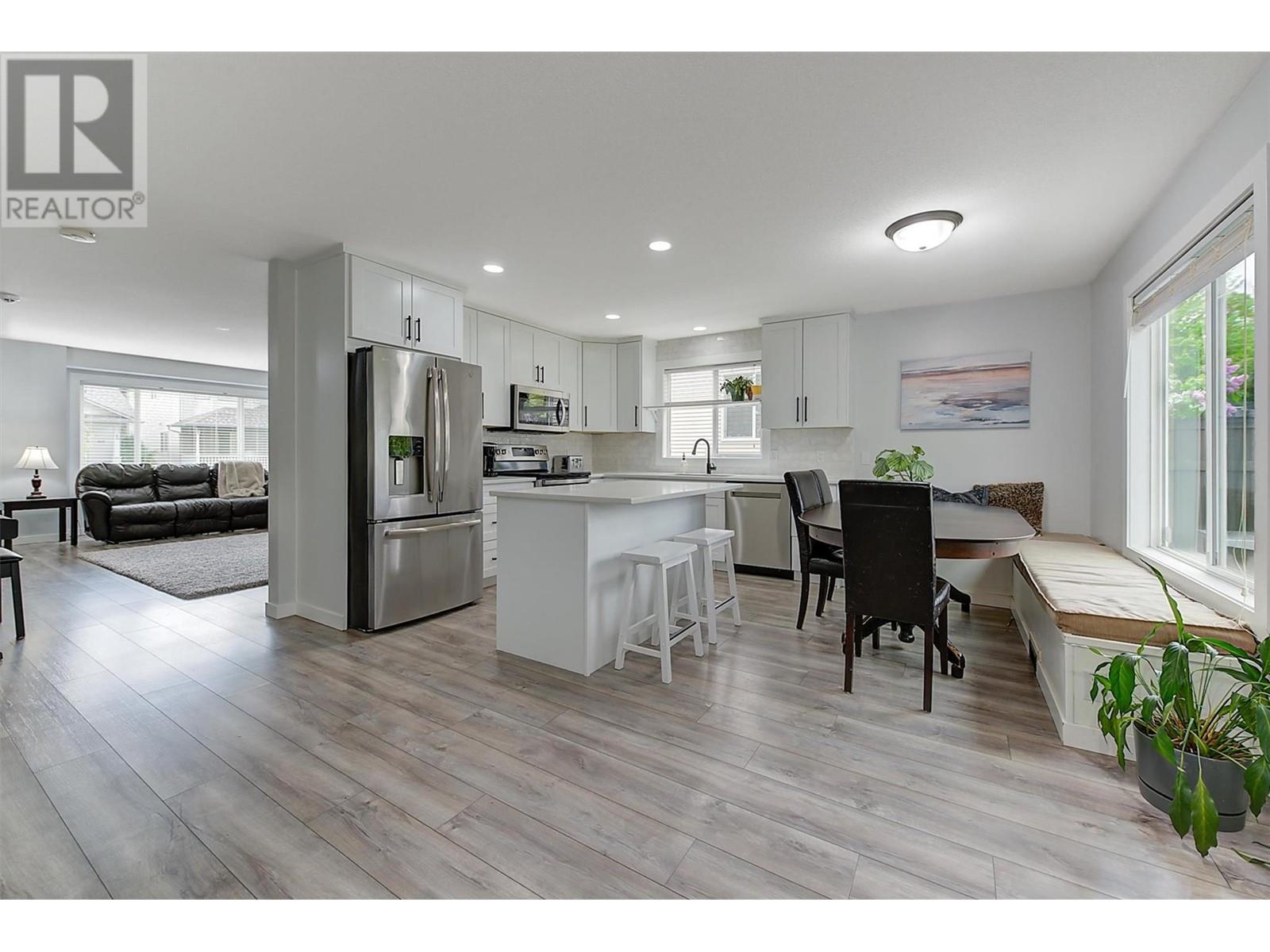 Property at 2210 Horizon Drive Unit# 8 image 5