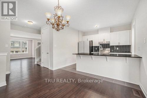 380 Appalachian Circle, Ottawa, Ontario  K2J 6X3 - Photo 9 - X12152321