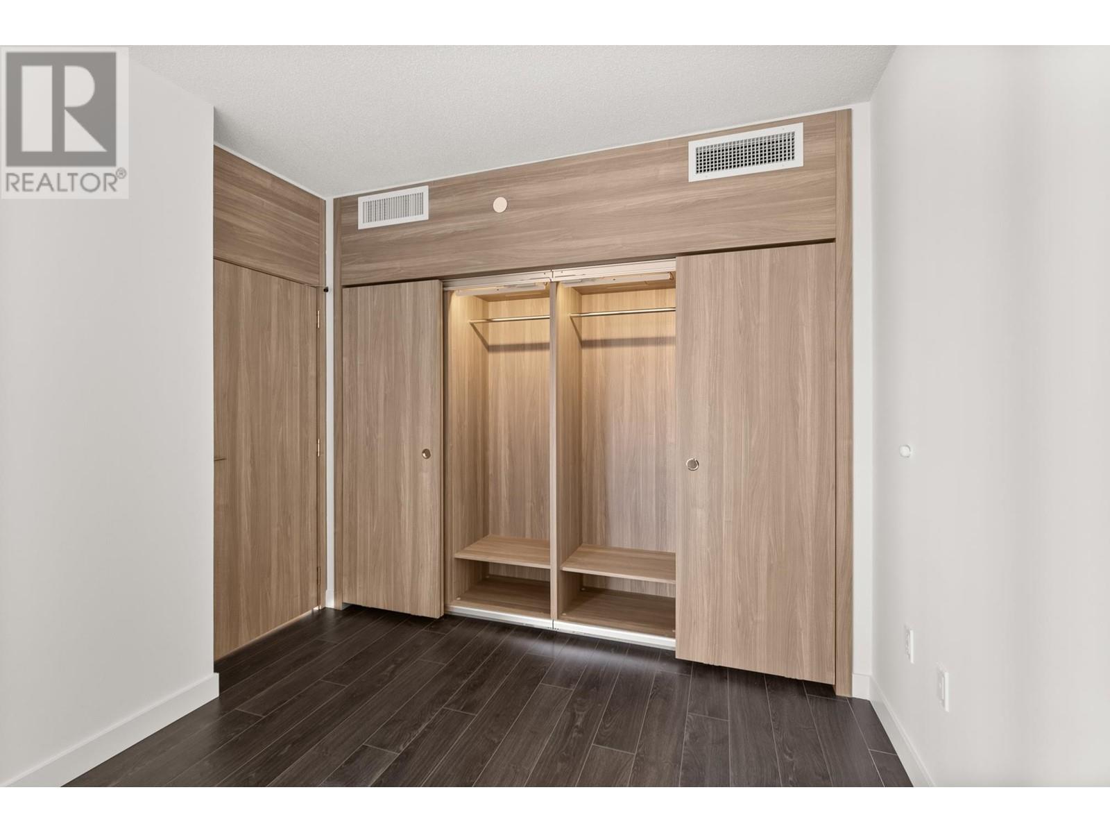 611 8611 Hazelbridge Way, Richmond, British Columbia  V6X 0W8 - Photo 18 - R3003395