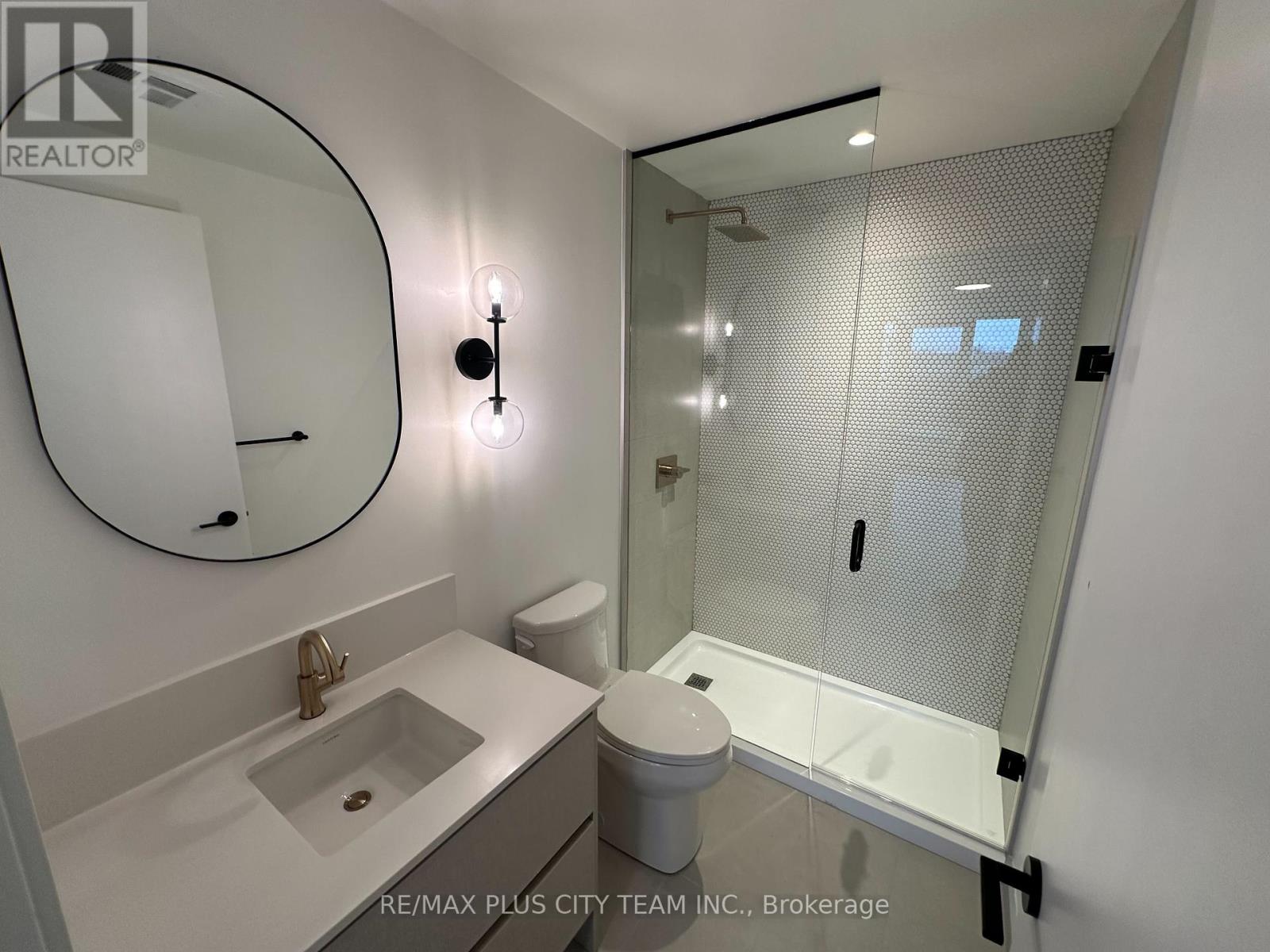 212 - 1285 Queen Street E, Toronto (Greenwood-Coxwell), Ontario  M4L 1C2 - Photo 8 - E12152291