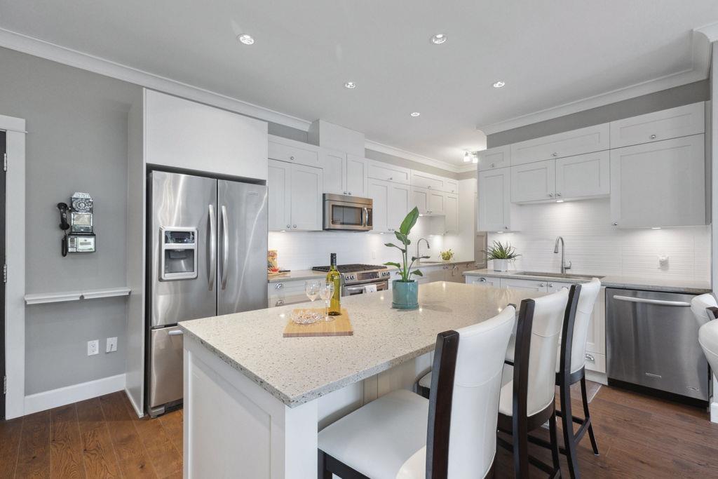 304 15155 36 Avenue, Surrey, British Columbia  V4A 9T4 - Photo 7 - R3002561