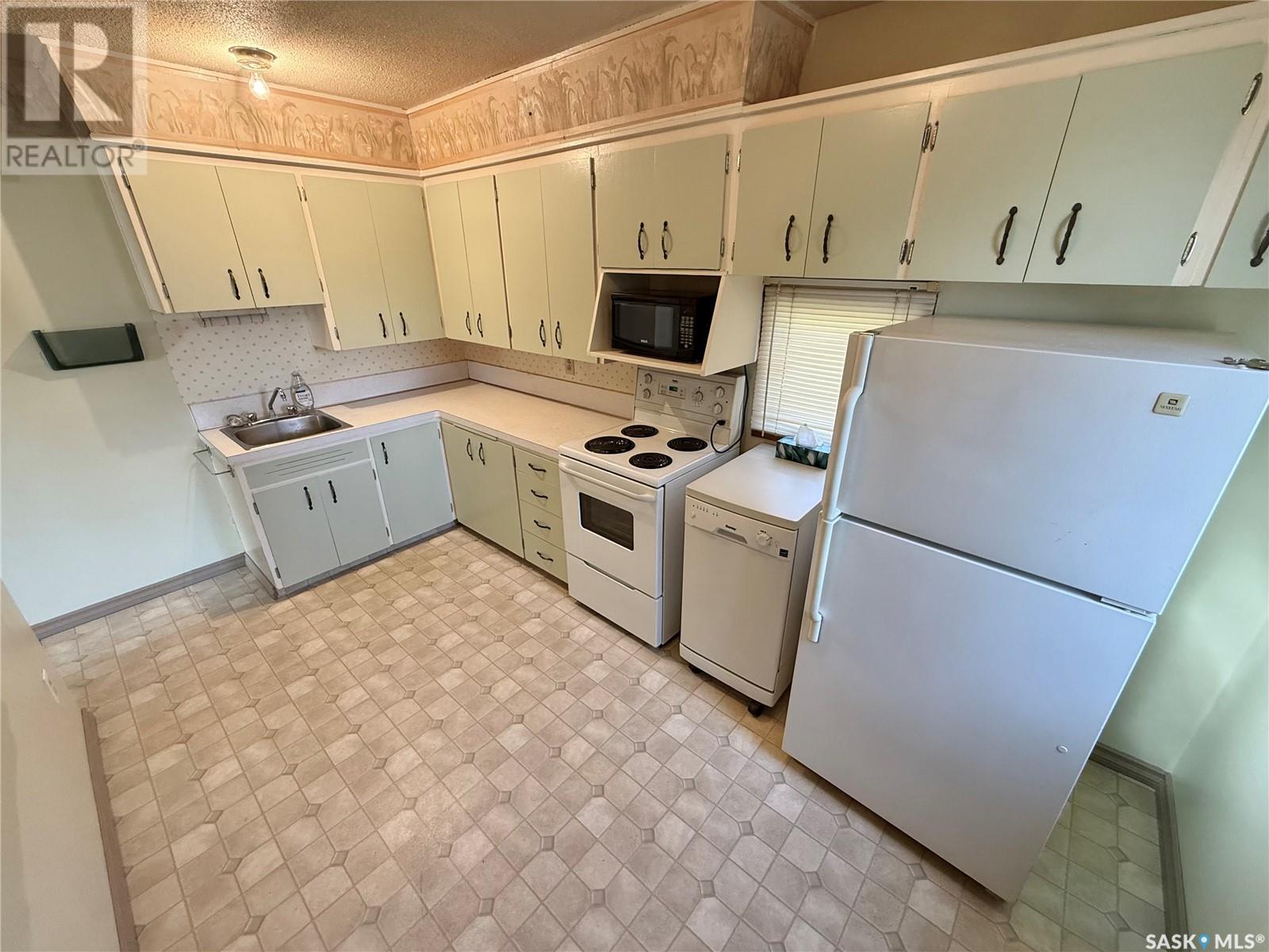 35 Short Street, Lumsden, Saskatchewan  S0G 3C0 - Photo 11 - SK006097