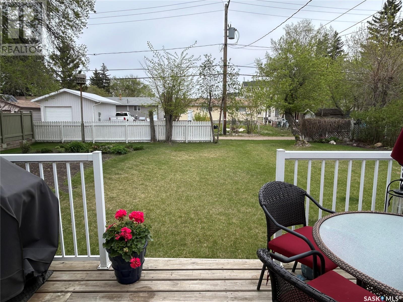 922 9th Street, Humboldt, Saskatchewan  S0K 2A0 - Photo 4 - SK006014