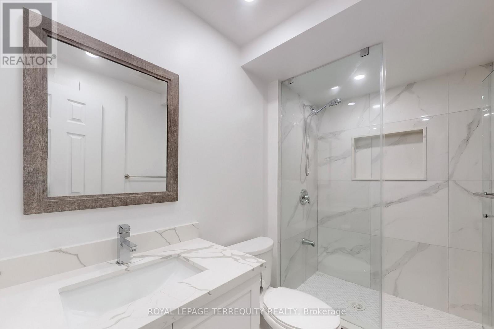 50 Elmeade Lane, Whitchurch-Stouffville, Ontario  L4A 0P6 - Photo 39 - N12152316