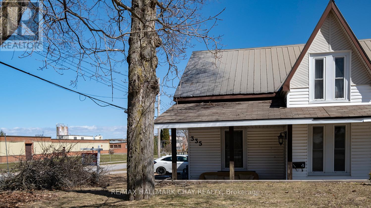 Property at 335 RUSSELL STREET image 3