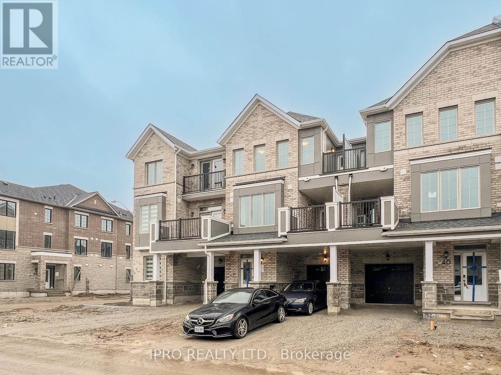 42 Ennerdale Street, Barrie, Ontario  L9J 0Z7 - Photo 1 - S12152307