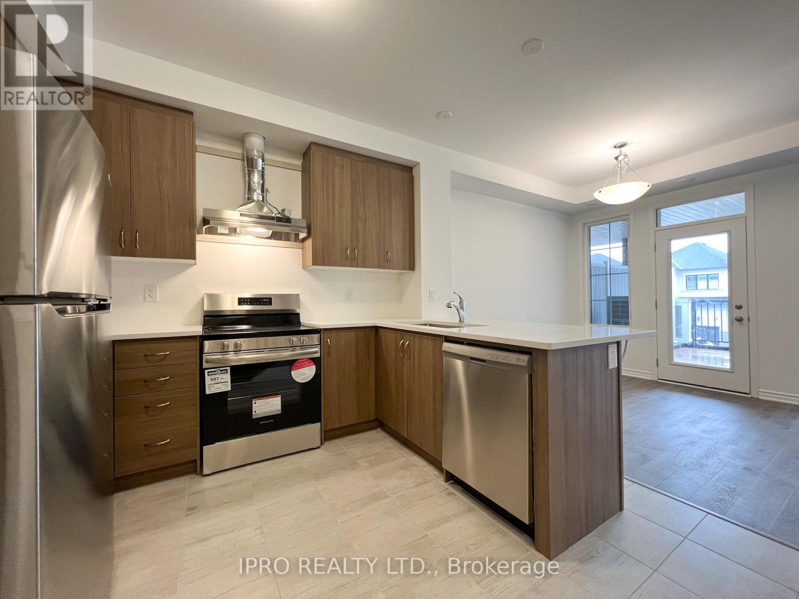 42 Ennerdale Street, Barrie, Ontario  L9J 0Z7 - Photo 16 - S12152307