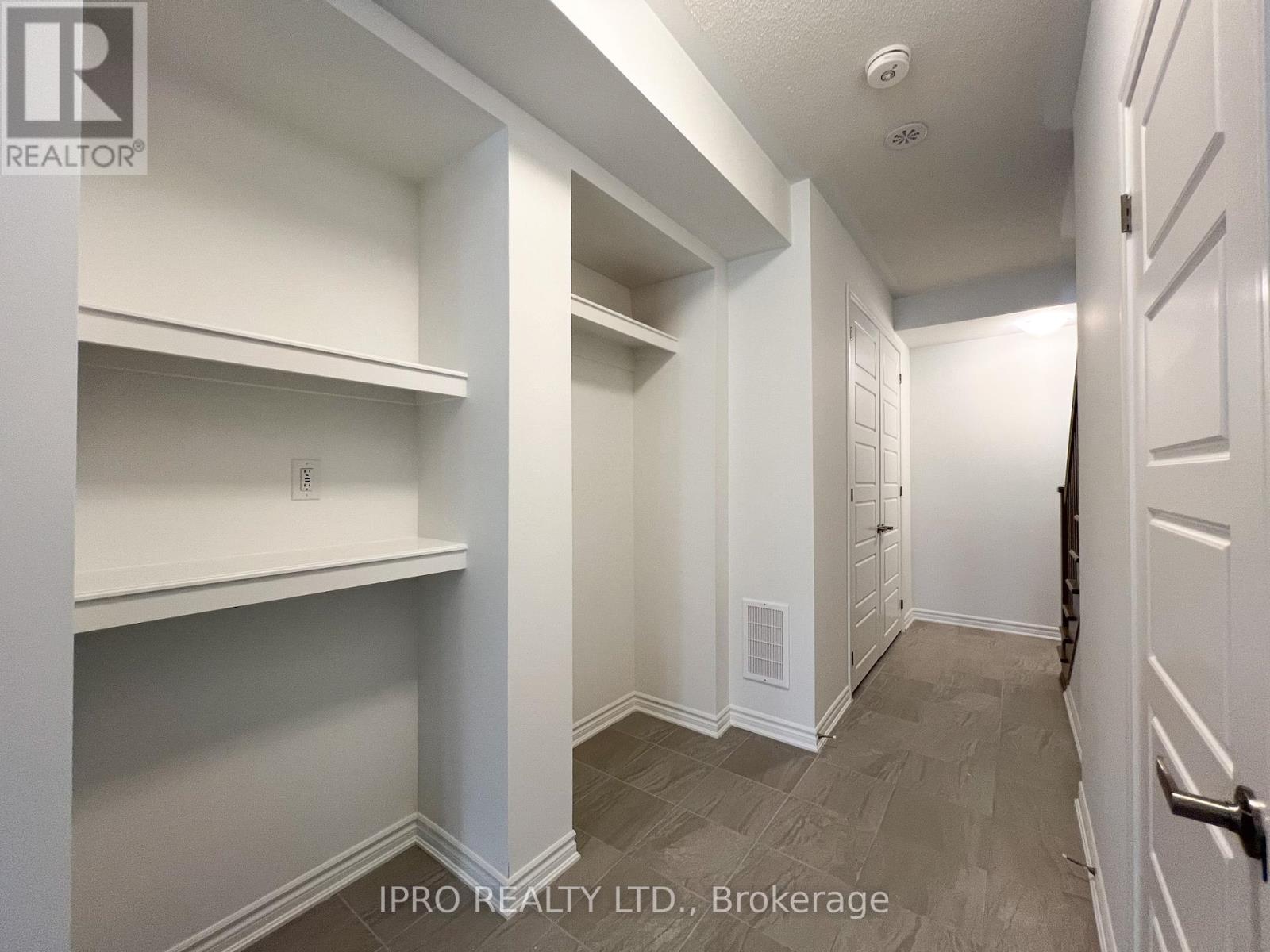 42 Ennerdale Street, Barrie, Ontario  L9J 0Z7 - Photo 6 - S12152307