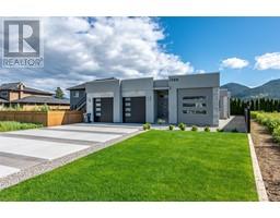1723 TREFFRY Place, summerland, British Columbia