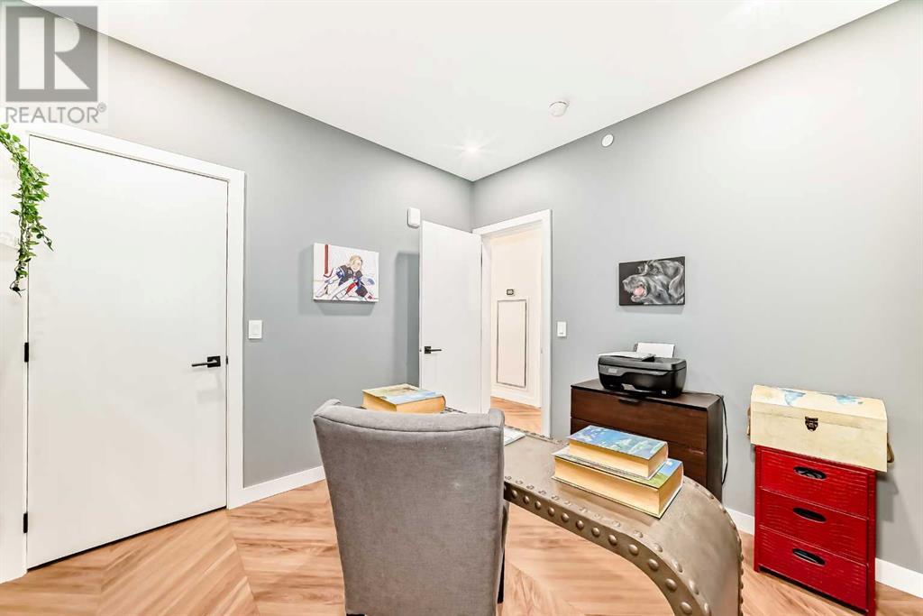 106, 8505 Broadcast Avenue Sw, Calgary, Alberta  T3H 6B5 - Photo 6 - A2220597