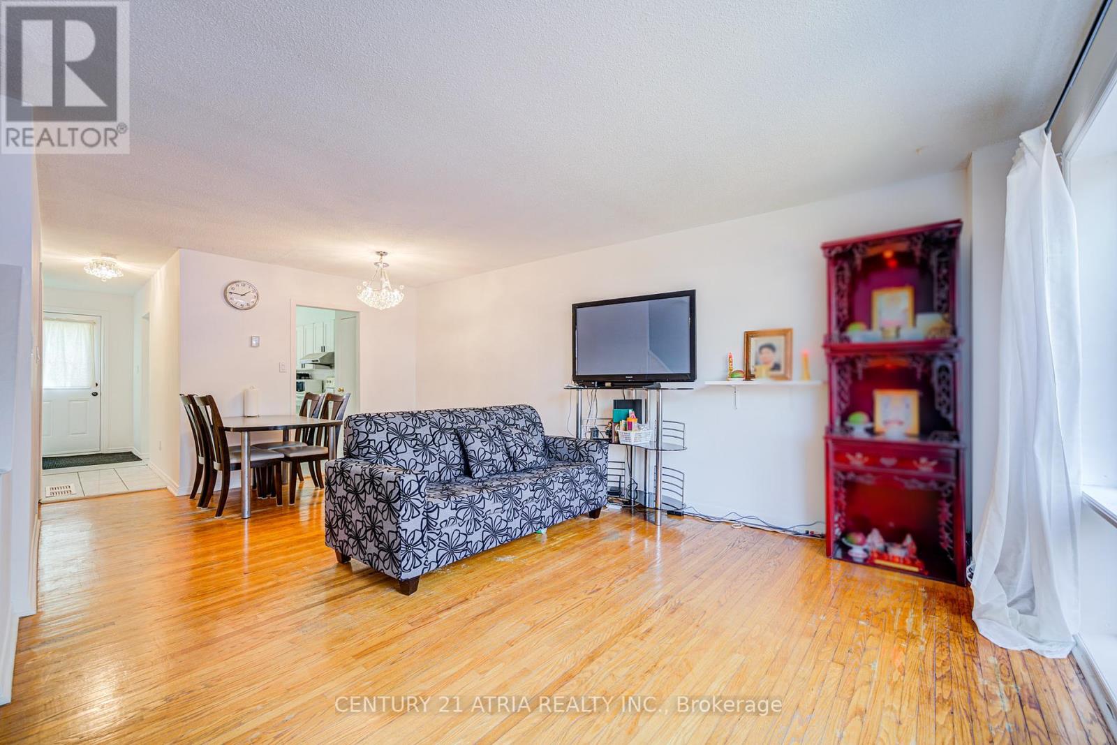 10 - 20 Grandravine Drive, Toronto, Ontario  M3J 1B1 - Photo 16 - W12152294