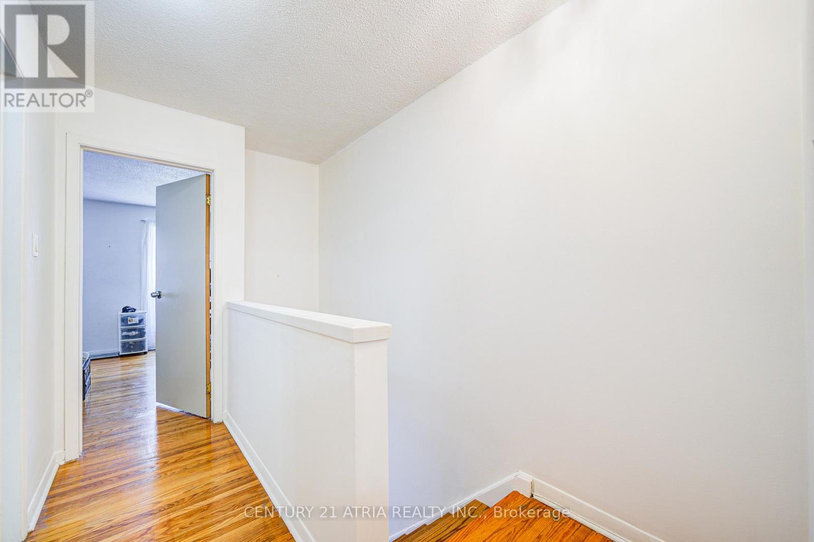 10 - 20 Grandravine Drive, Toronto (York University Heights), Ontario  M3J 1B1 - Photo 32 - W12152294