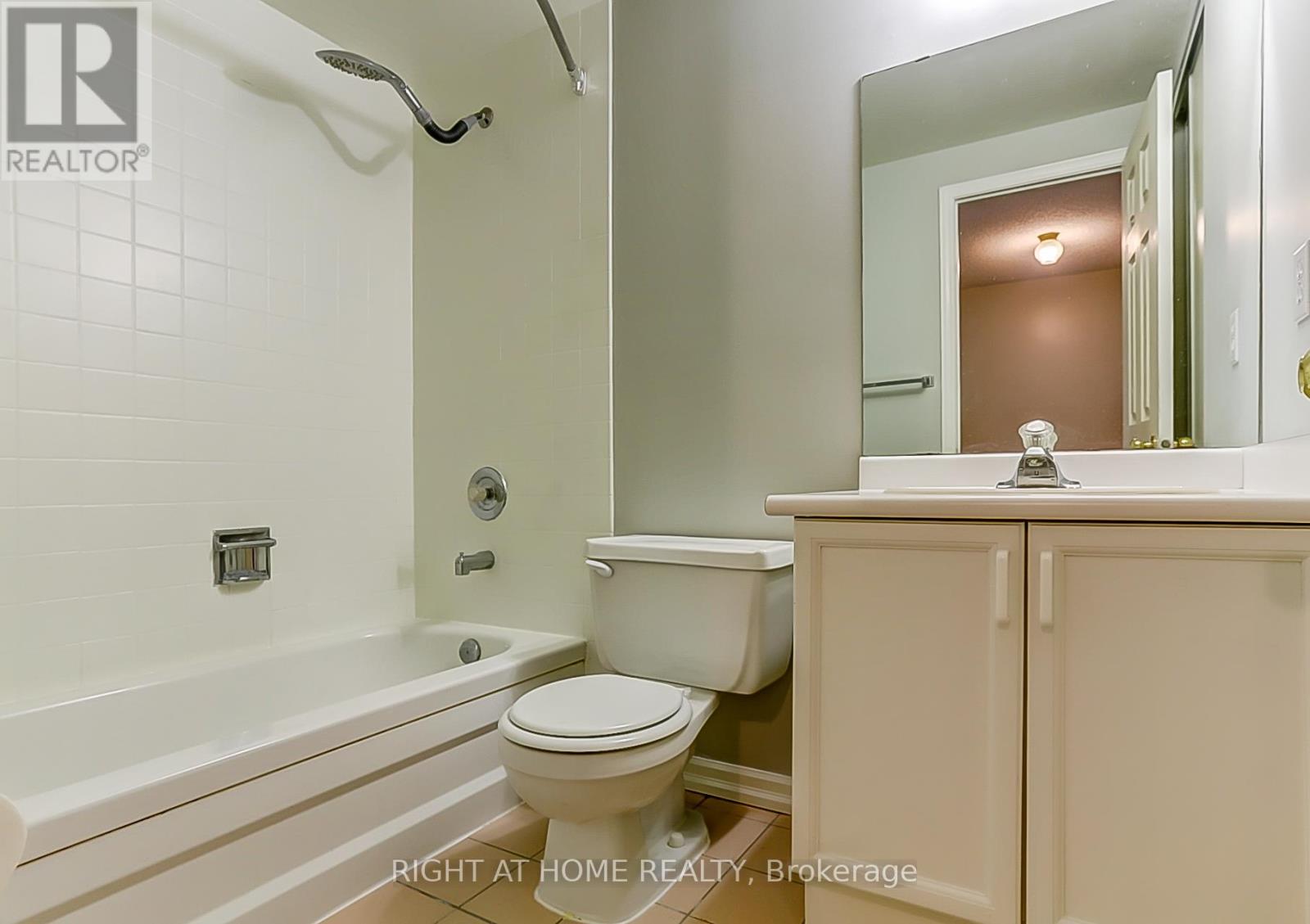68 - 2550 Thomas Street, Mississauga, Ontario  L5M 5N8 - Photo 19 - W12152312