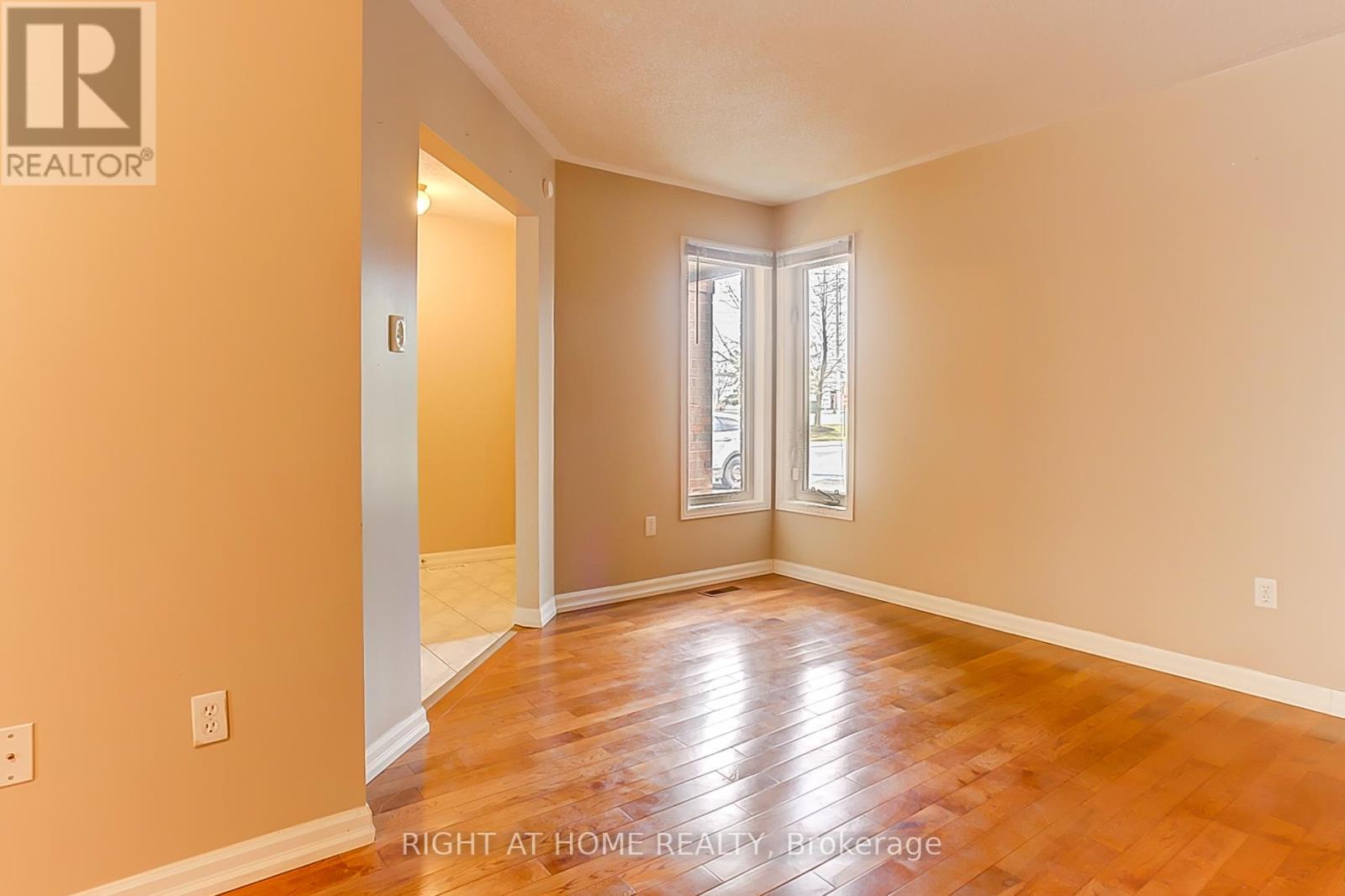 68 - 2550 Thomas Street, Mississauga, Ontario  L5M 5N8 - Photo 6 - W12152312