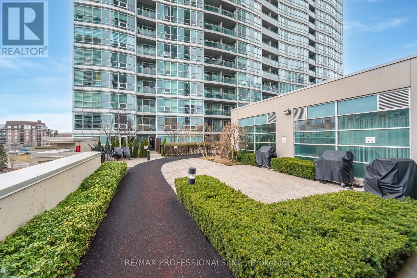 2302 - 155 Legion Road N, Toronto, Ontario  M8Y 0A7 - Photo 39 - W12152318