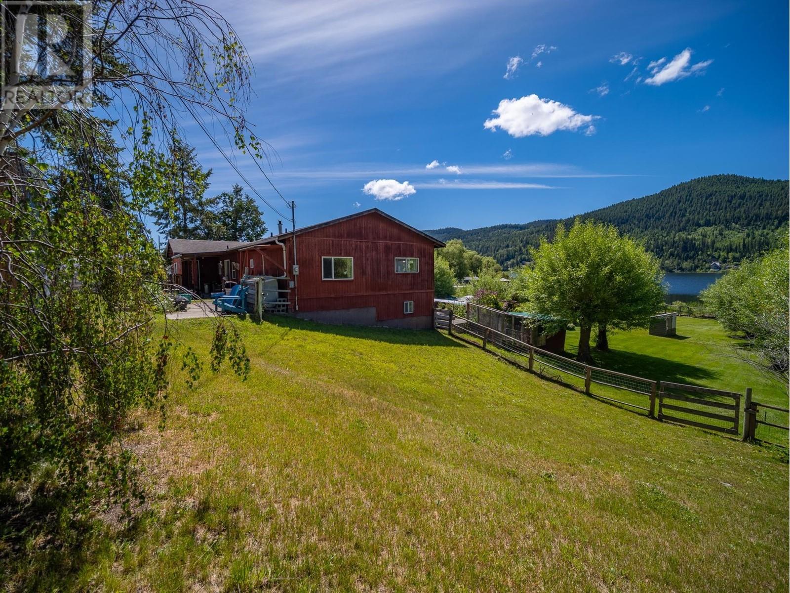 3152 Holbrook Road, Kamloops, British Columbia  V0E 3E1 - Photo 29 - 10348102
