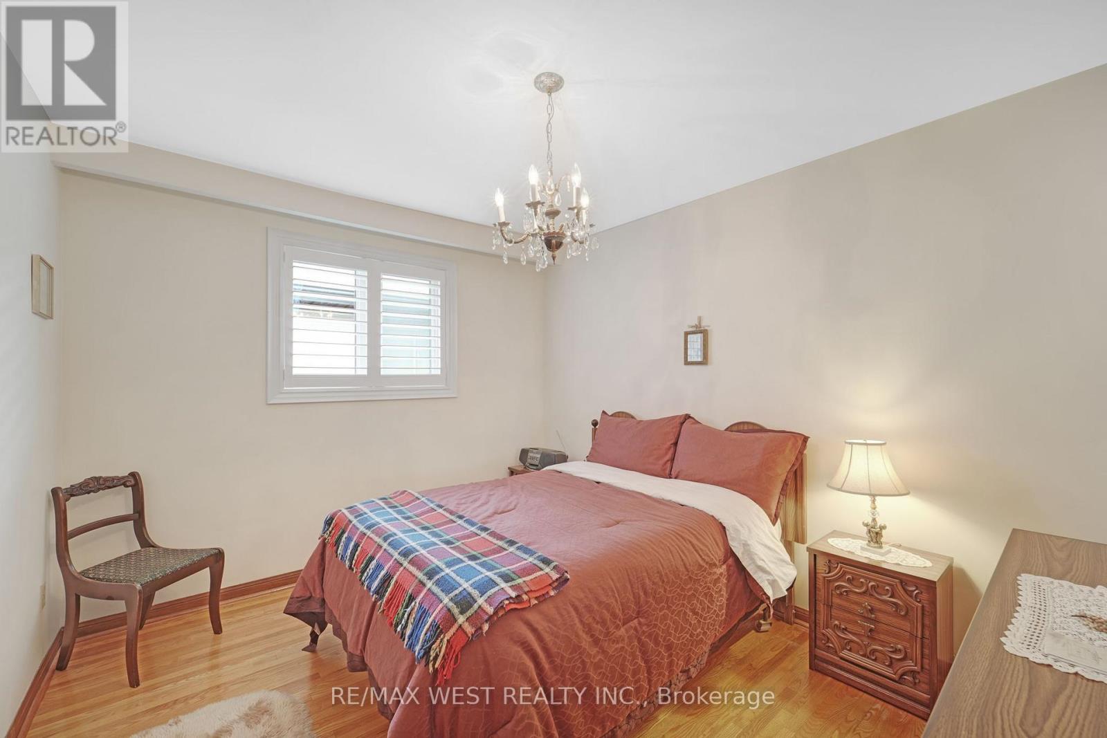 40 Windsor Road, Toronto, Ontario  M9R 3G4 - Photo 19 - W12149968