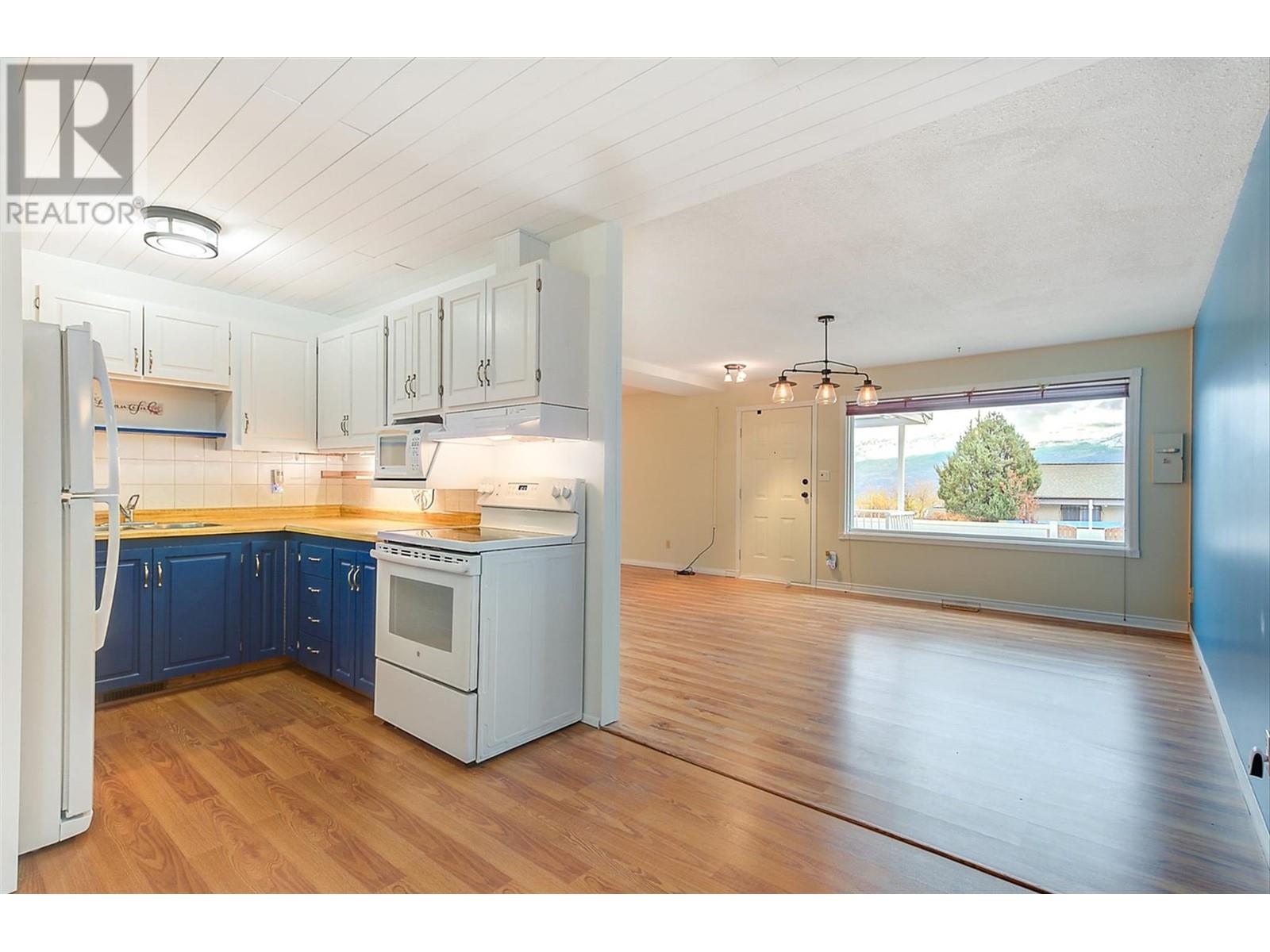 6040 Ellison Avenue, Peachland, British Columbia  V0H 1X4 - Photo 22 - 10348081