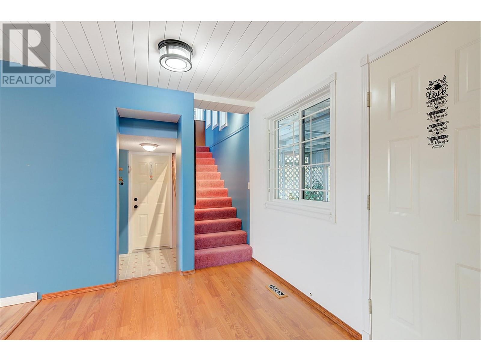 6040 Ellison Avenue, Peachland, British Columbia  V0H 1X4 - Photo 26 - 10348081